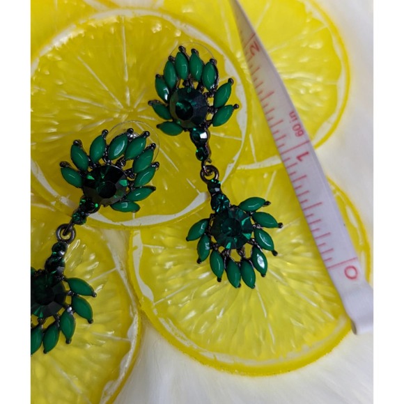 Bold Emerald Green Rhinestone Statement Drop Earrings New - Picture 5 of 5